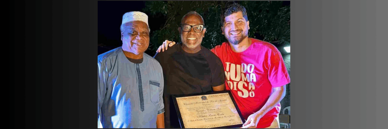 Kleber Lucas recebe Título de Cidadão Honorário por combate à intolerância religiosa