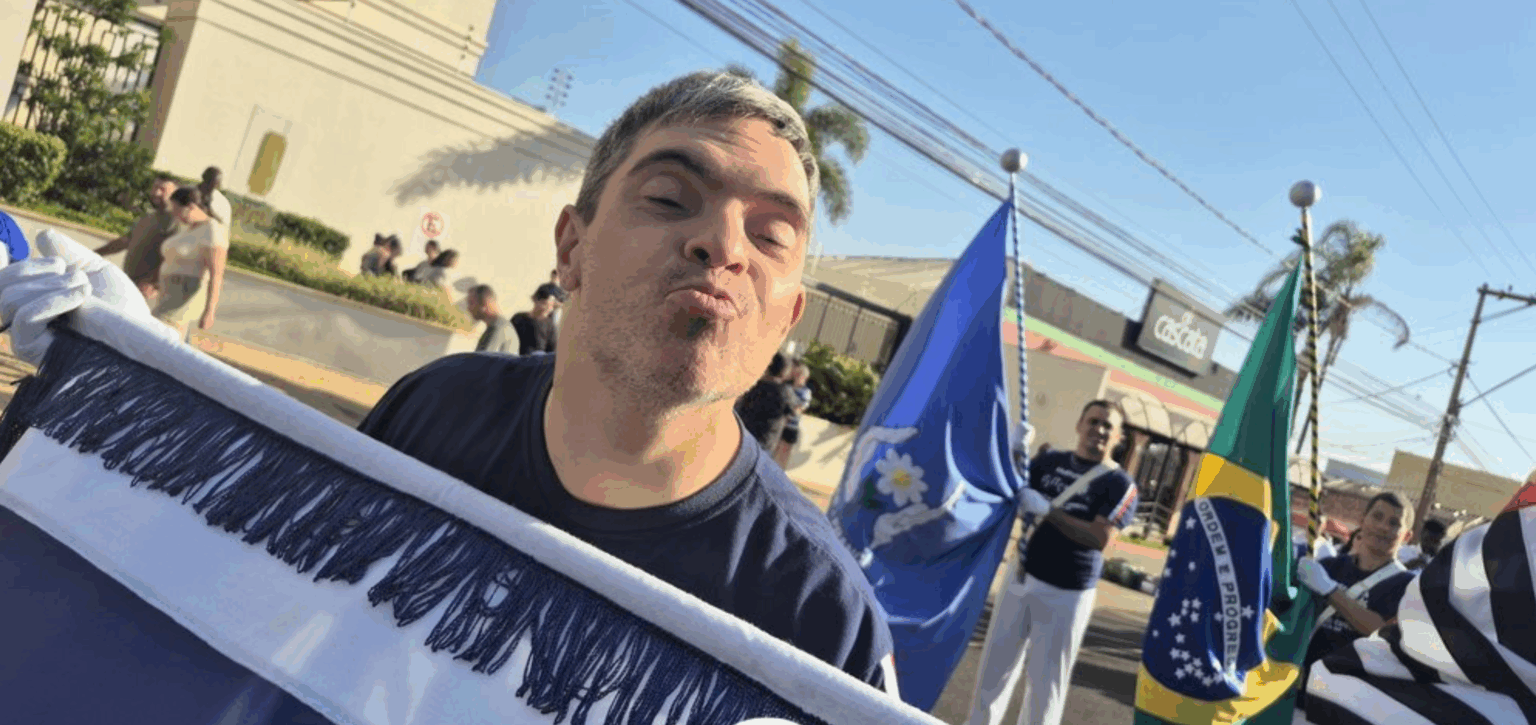 Desfile Cívico emocionante