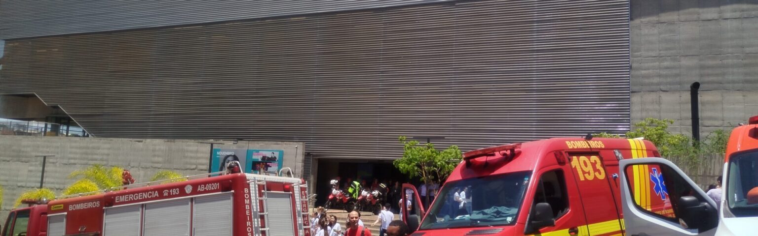 Corpo de Bombeiros realiza simulado de explosão de gás com dezenas de vítimas no Sesc Franca