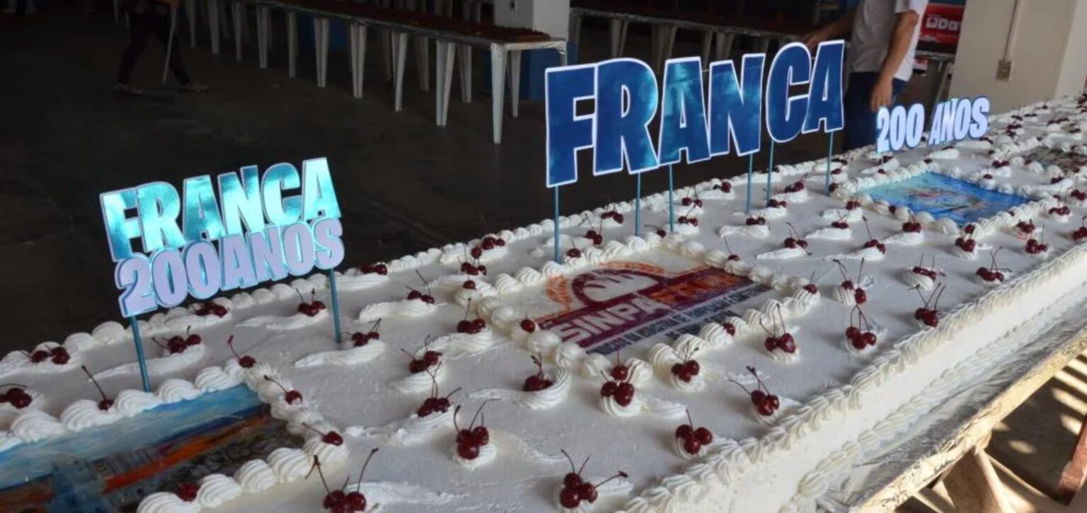Franca celebra 201 anos com programação cultural, corte de bolo gigante e atrações musicais