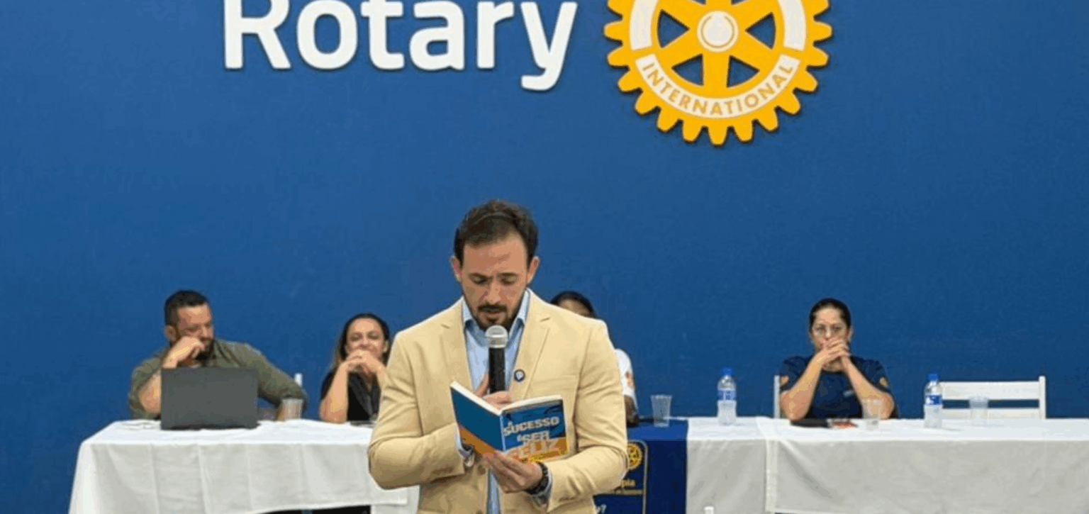 Uma Noite Azul de Cuidado e União