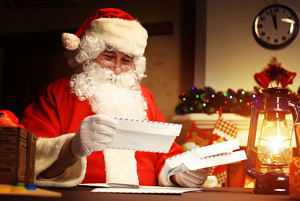 Cartinhas ao Papai Noel já podem ser adotadas nas agências dos Correios em Franca e em todo o Estado