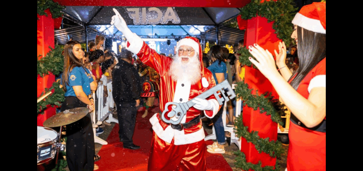 ACIF traz o Papai Noel a Franca e reúne centenas de pessoas no Centro da cidade