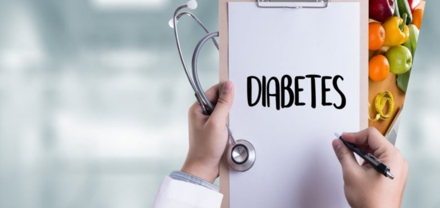 Atividade educativa orienta moradores sobre o Diabetes na ESF Menezes