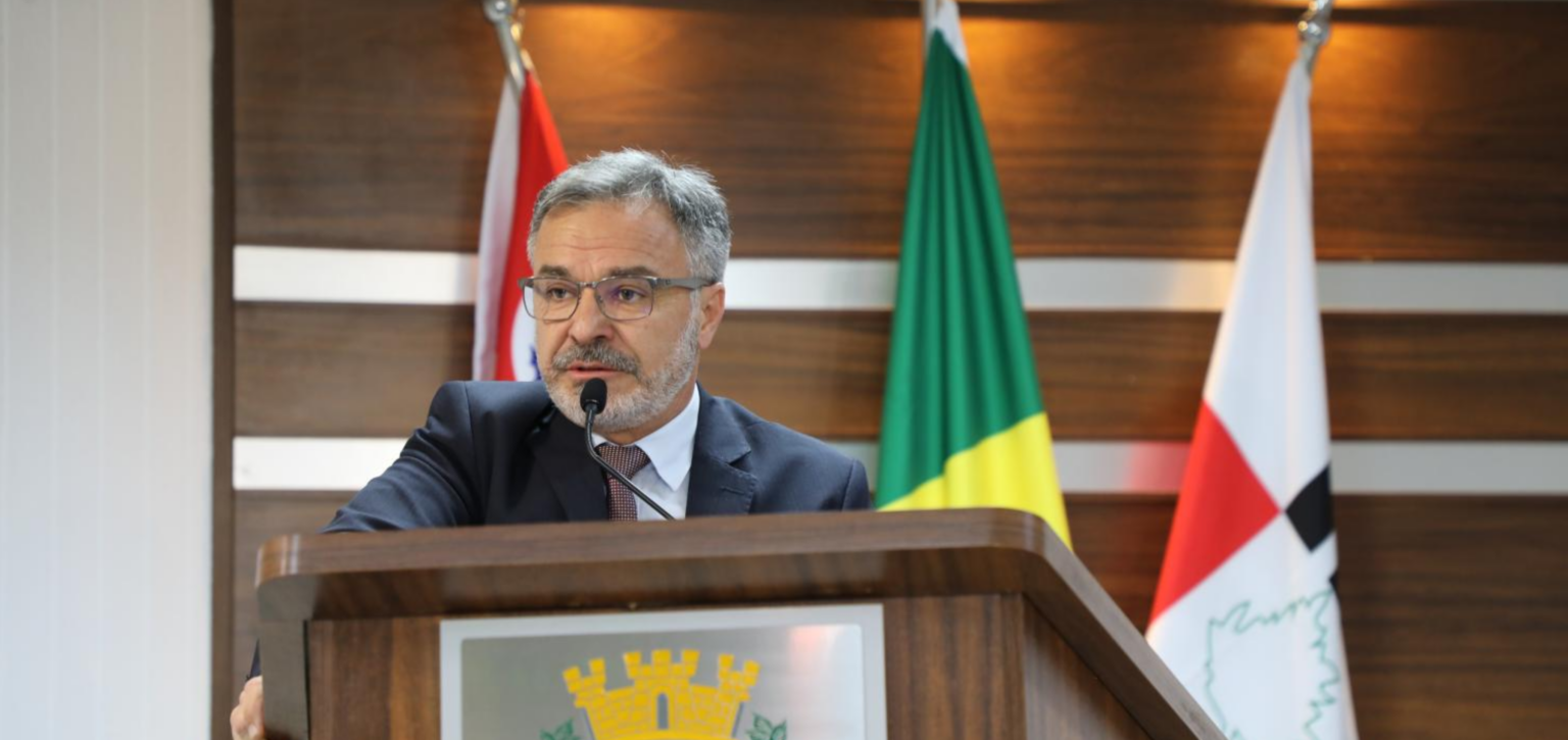 Paulinho Palmeira apela à Secretaria da Educação do Estado pela permanência do Ensino Médio noturno para evitar evasão escolar