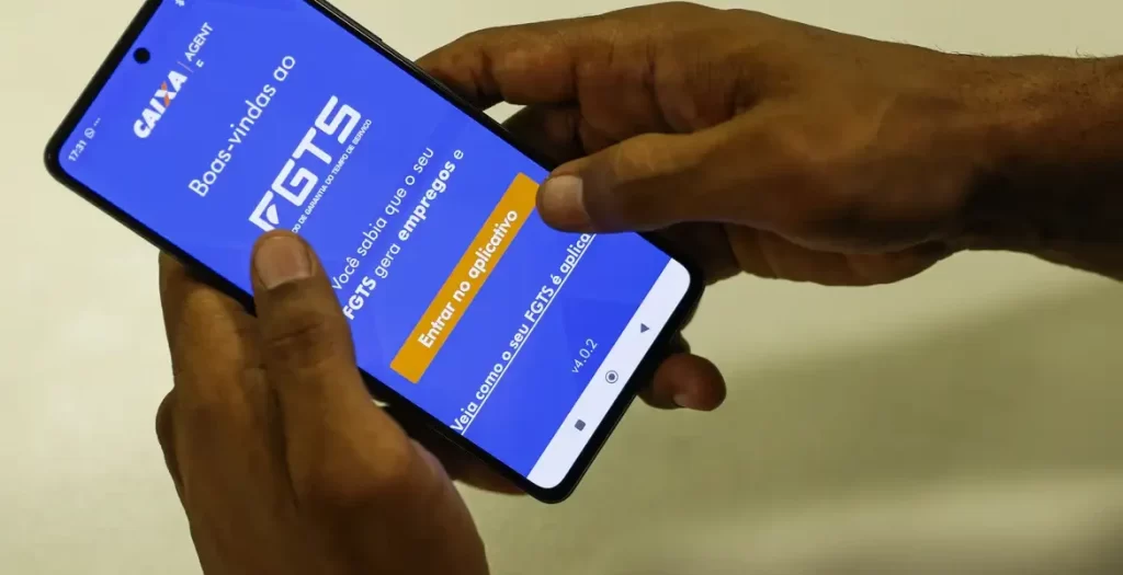 Caixa inicia pagamento do FGTS retido para quem aderiu ao saque-aniversário