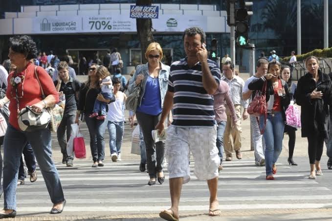 Brasil fecha 2025 com menor taxa de desemprego da história: 5,1%