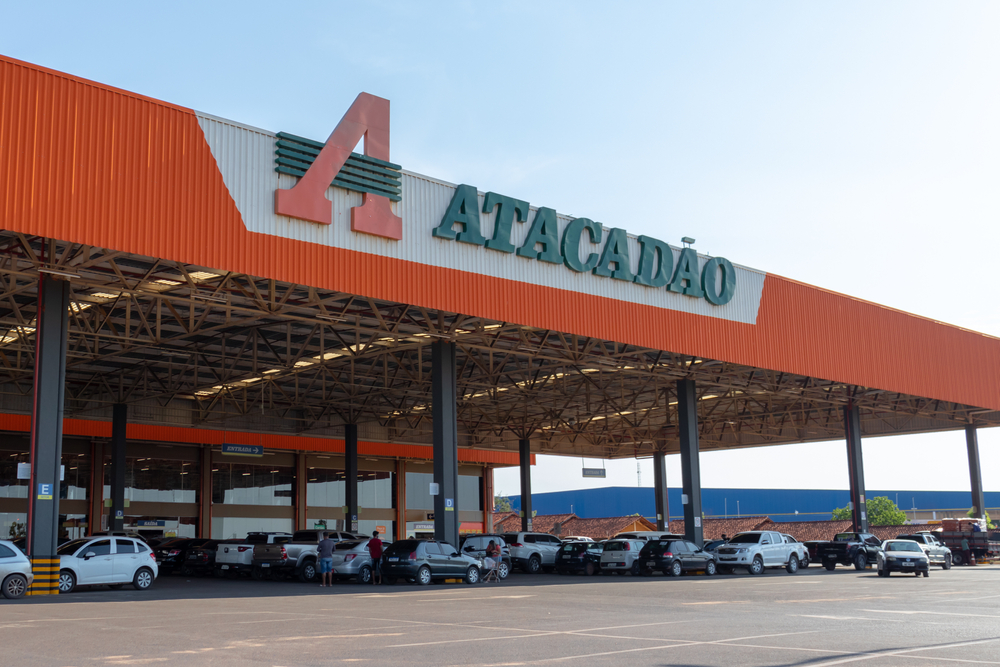 Atacadão adota funcionamento 24 horas na unidade da Vila Industrial