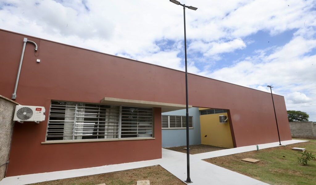 Governo de SP entrega nova escola em Jeriquara com investimento de R$ 5,5 milhões