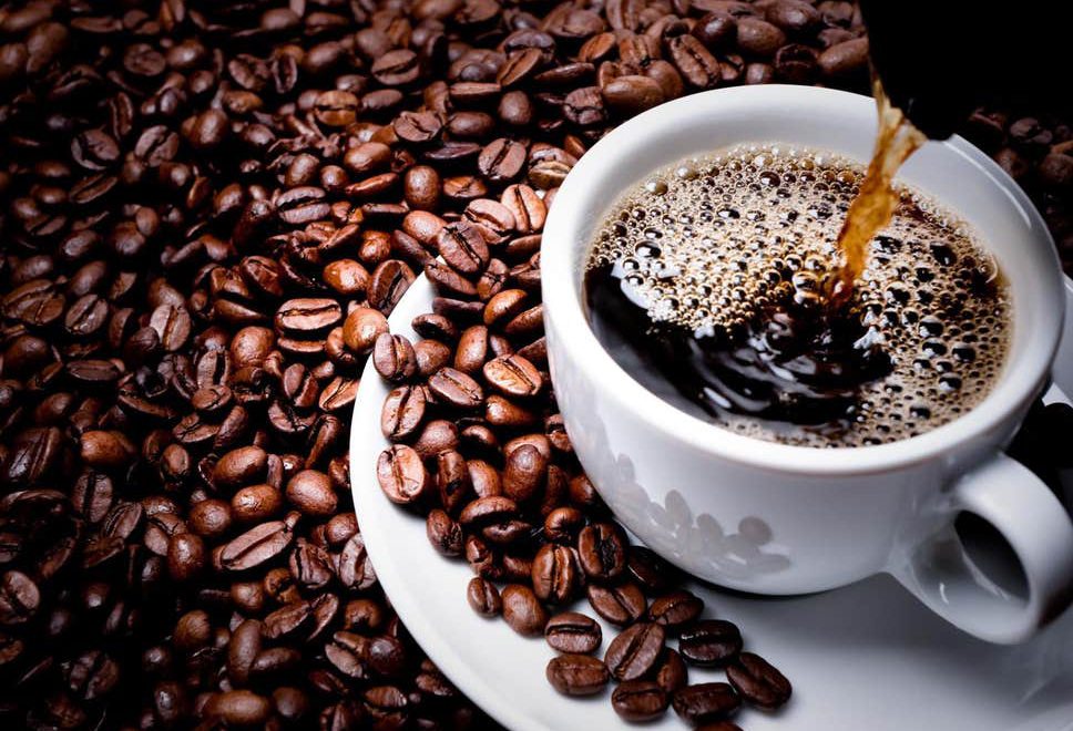 Café lidera alta da cesta básica em 2025 e deve seguir caro em 2026, entenda o motivo: