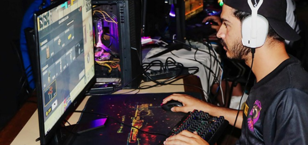 Qualificatórias do e-Games começam segunda-feira