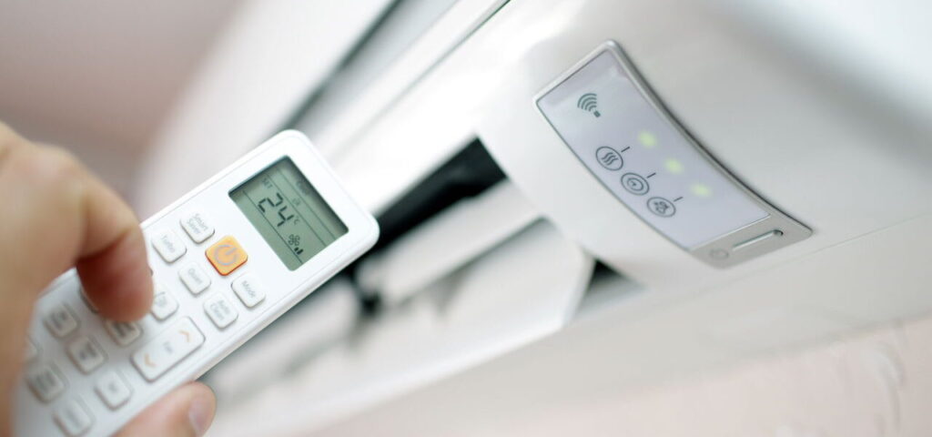 Calor em alta, conta sob controle: dicas práticas para economizar energia com ar-condicionado