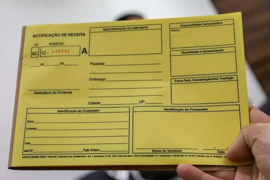 Anvisa autoriza impressão de receituários controlados por profissionais e clínicas a partir desta última sexta-feira