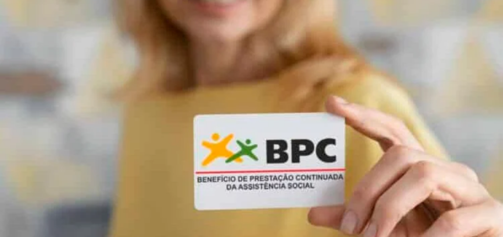 Cuidadores de pessoas com deficiência podem deixar de perder o BPC aotrabalhar: proposta criada por presidente da Federação das APAEs busca