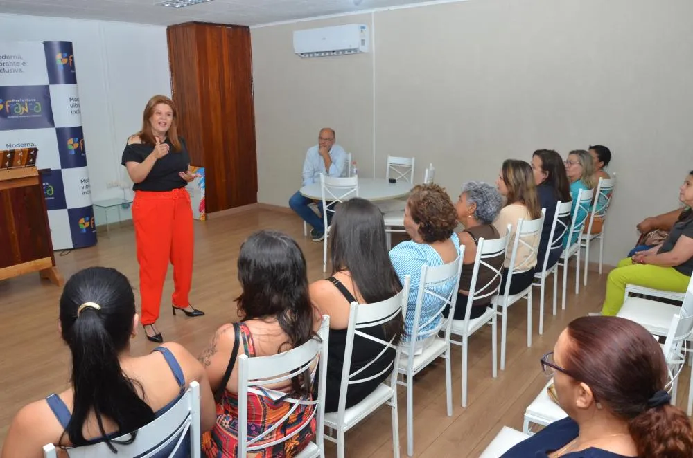 “Bora Crescer” avança para os bairros e leva oportunidade para perto da população em Franca
