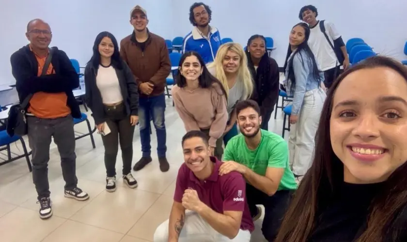 Mariana Brito transforma faculdade em missão e inspira jovens a viverem propósito na Universidade de Uberaba