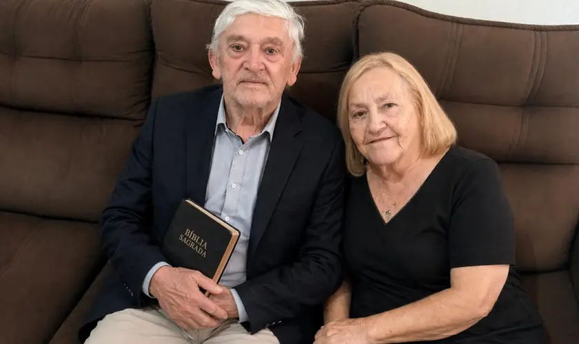 Casal celebra 56 anos de casamento e revela segredo da união: “Deus esteve em cada detalhe”