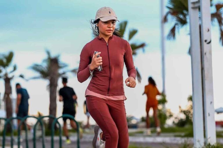 Maria Marçal transforma rotina fitness em mensagem de fé e equilíbrio
