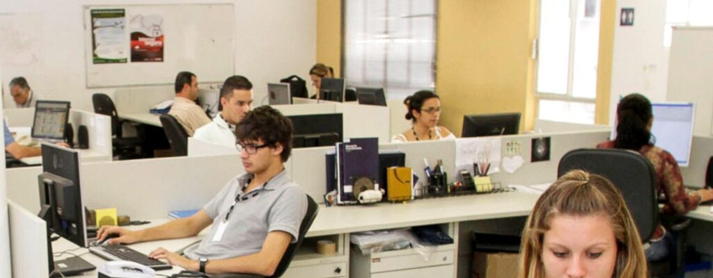 CIEE oferece 78 vagas de estágio e aprendizagem em Franca para jovens em busca do primeiro emprego