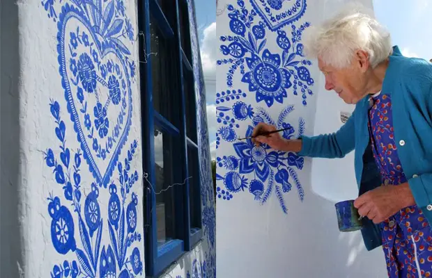 Idosa de 90 anos transforma casas em obras de arte e encanta cidade na República Tcheca