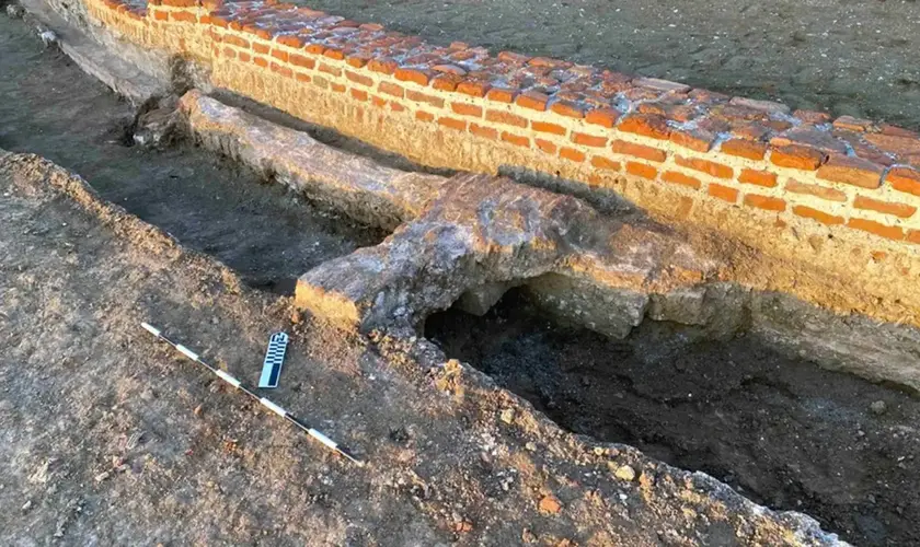 Descoberta no Egito revela complexo religioso e reacende ligação com cidade citada na Bíblia