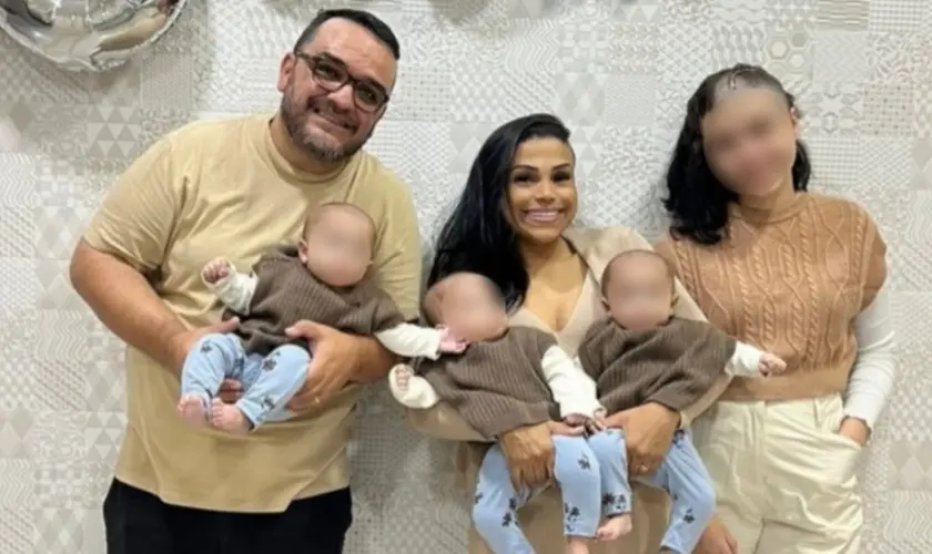 Mulher diagnosticada com infertilidade engravida de trigêmeas após profecia na igreja