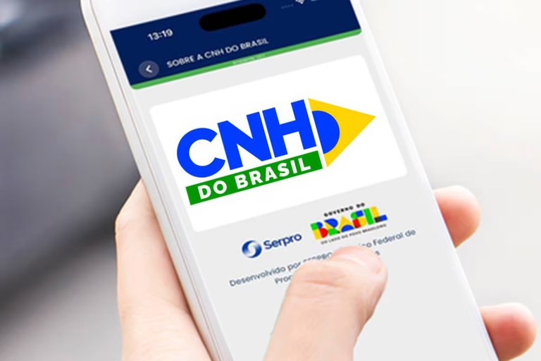 CNH gratuita já fez brasileiros economizarem R$ 1,8 bilhão desde 2025