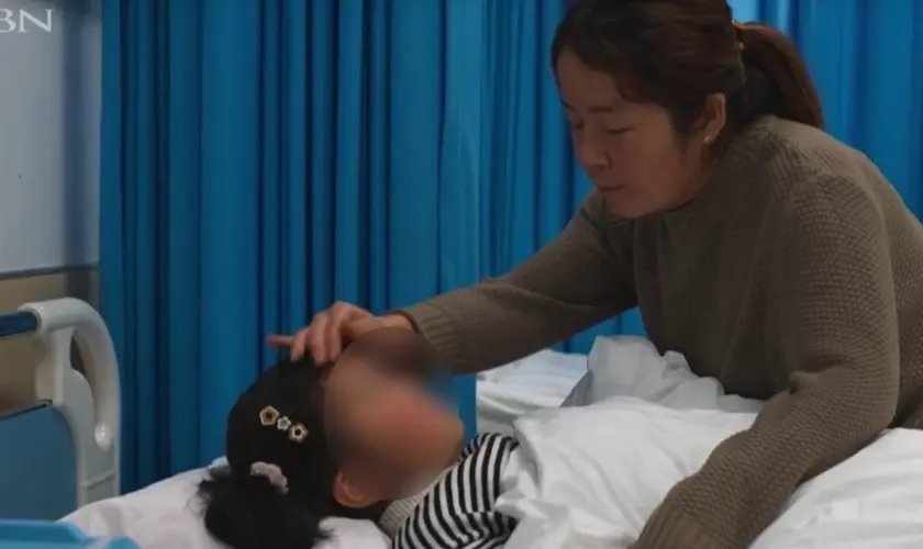 Menina com doença cardíaca rara recebe cirurgia e ganha nova chance de viver após oração da mãe