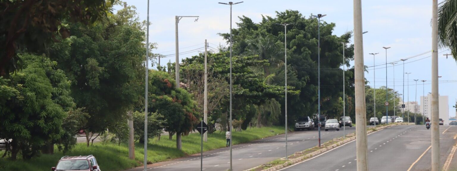 Franca inicia projeto para modernizar iluminação pública com tecnologia LED sem criar nova taxa para moradores