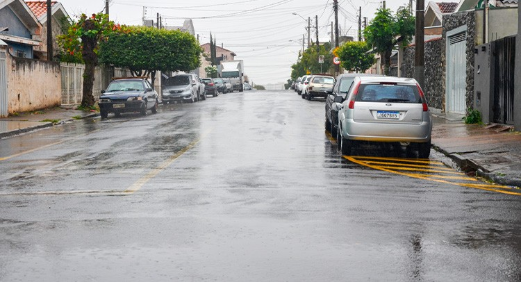 Segurança altera sentido de rua do Jardim Ângela Rosa